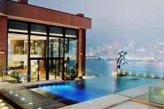 rowat_tlus_20051215_989-8.psd